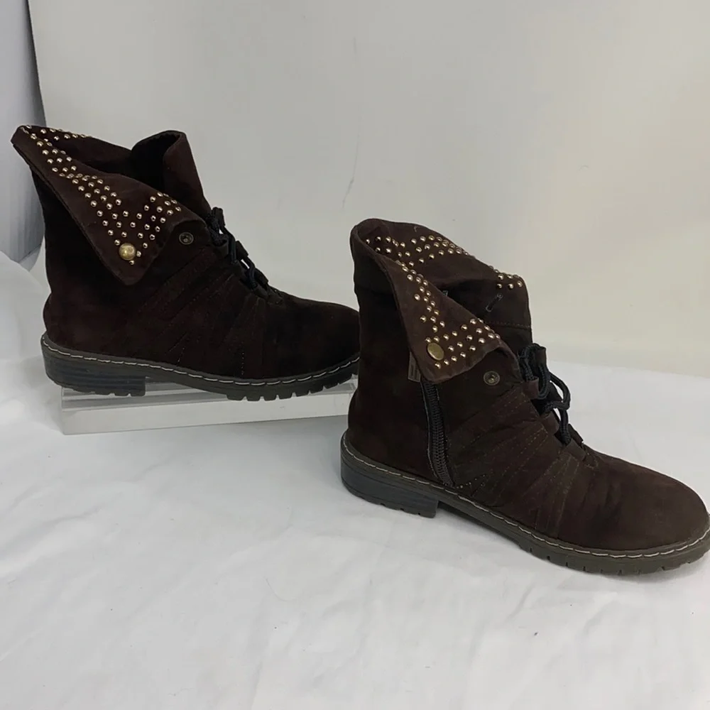 Stuart Weitzman Sz 1(US) Brown Yadastud Ankle Boot